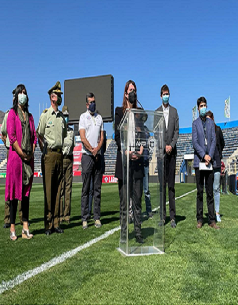 Chile-Uruguay: Delegada presidencial y autoridades regionales fiscalizan instalaciones de estadio San Carlos de Apoquindo