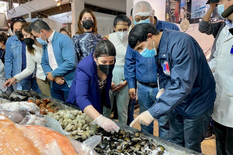 Fiscalización en Mercado Central verifica protocolos sanitarios por Semana Santa