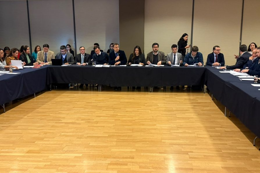 Delegación Presidencial de la Región Metropolitana constituye la Mesa Regional Pro Empleo